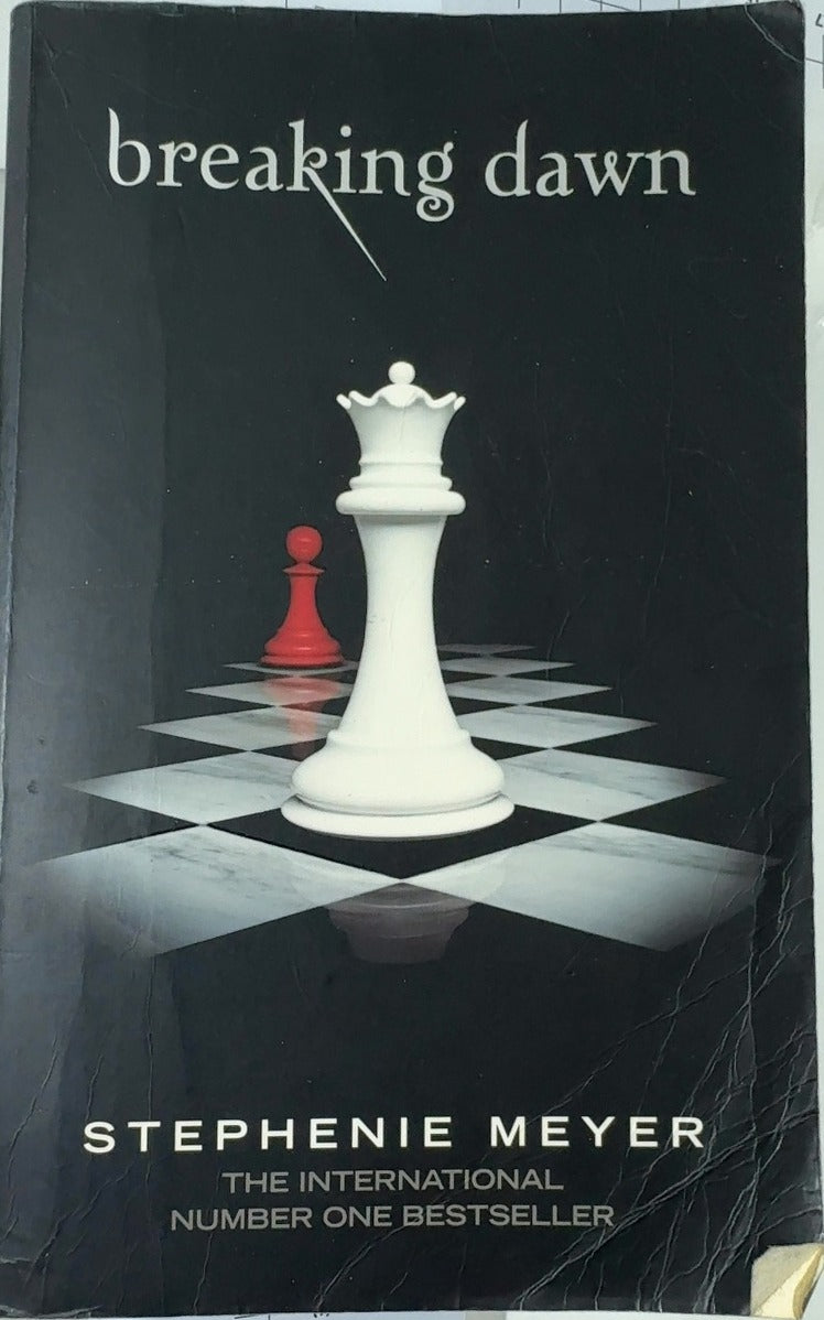 Breaking dawn - By STEPHENIE MEYER — front cover