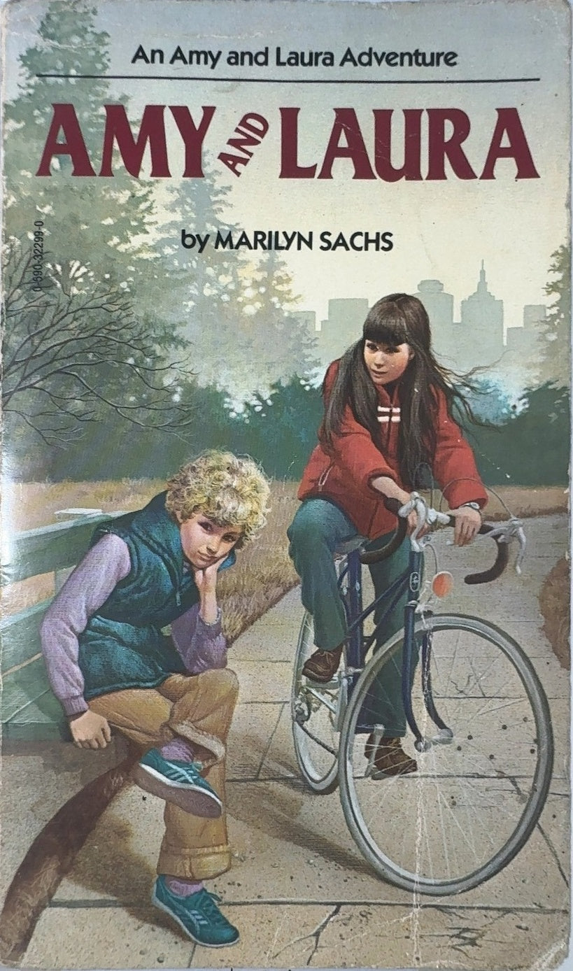 Amy and Laura - By Marilyn Sachs — front cover