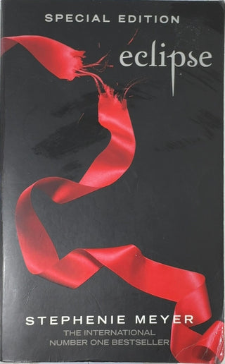 eclipse - By Stephenie Meyer — front cover